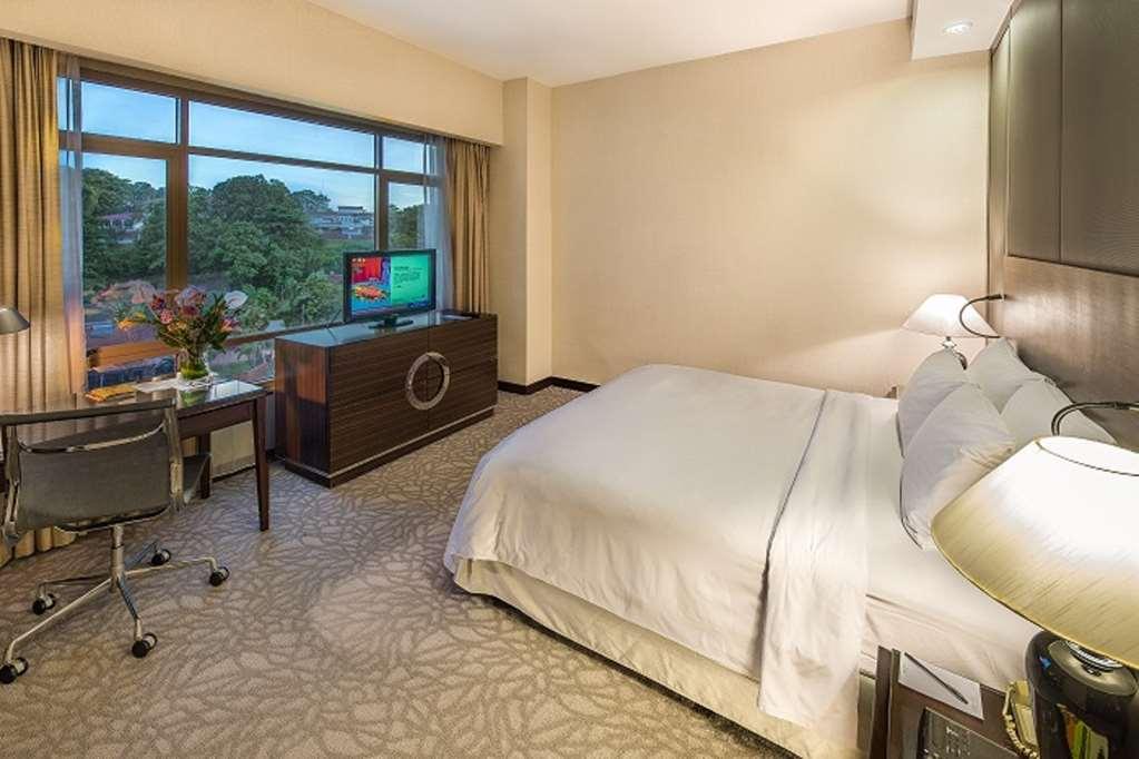 Eastin Hotel Kuala Lumpur Petaling Jaya Quarto foto Deluxe Room