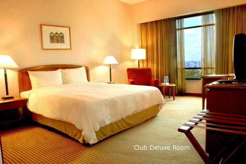 Eastin Hotel Kuala Lumpur Petaling Jaya Exterior foto Club Deluxe Room